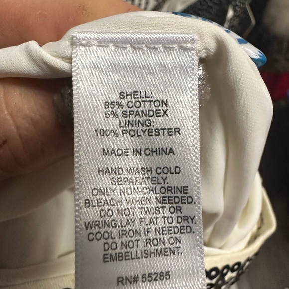 Express Sequin Dress - Aztec Deco print - Picture 11 of 12